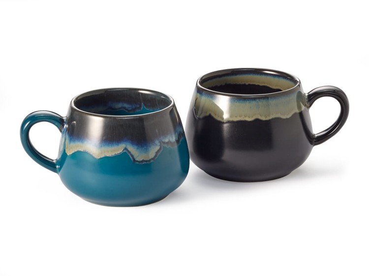 Kubek CHA CULT Everest 150 ml z kamionki z unikalną glazurą reaktywną w kolorze petrol i czarnym