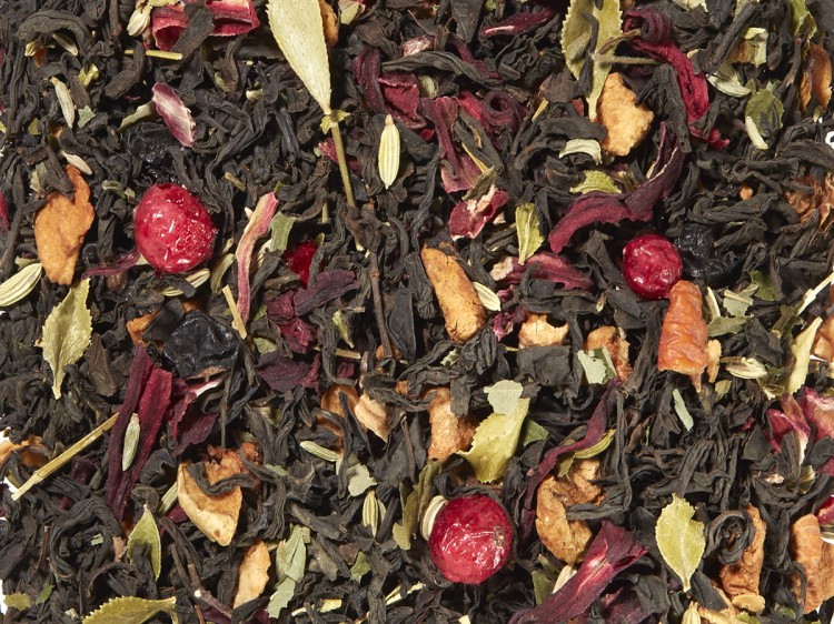 organiczna czarna herbata Porzeczkowy Poranek BIO z czarną porzeczką, hibiskusem i koprem włoskim – susz herbaciany z owocami