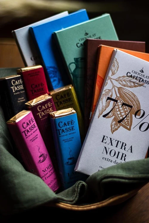 Batony Café-Tasse w ekspozycji – czekolady premium w różnych smakach