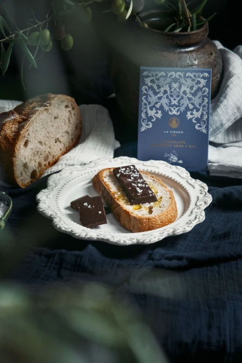 czekolada premium z oliwą AOVE Marcos Tonda podanie deserowe