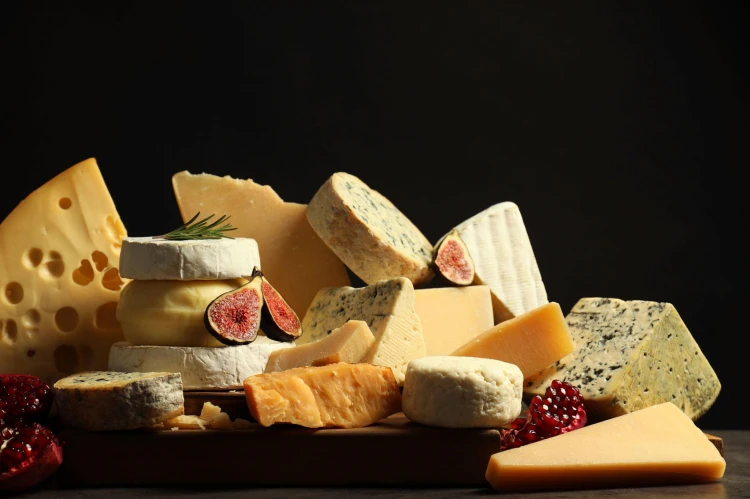 Deska serów premium z granatem i kremem balsamicznym Acetaia Giusti