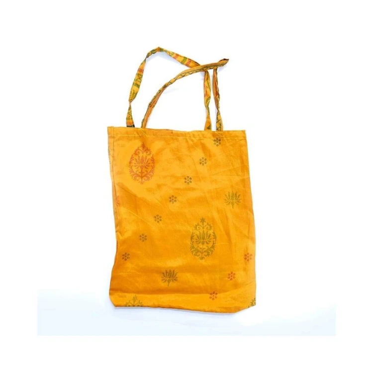 Torba materiałowa handmade z tkanin z odzysku – Indie 38 × 30 cm