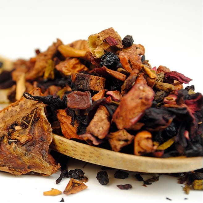 Grzaniec Owocowy – herbatka owocowa z cynamonem, pomarańczą i przyprawami korzennymi
