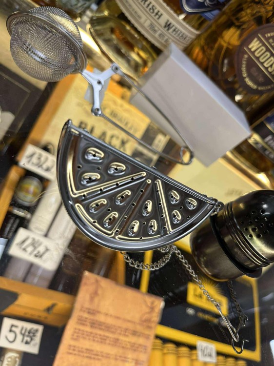 Sitko do herbaty Stalowa Cytrynka, okrągła siatka z uchwytem i metalowa cytrynka